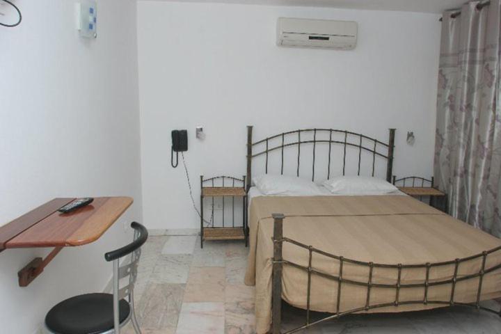 Residencial Nazare Bed and Breakfast Praia Buitenkant foto